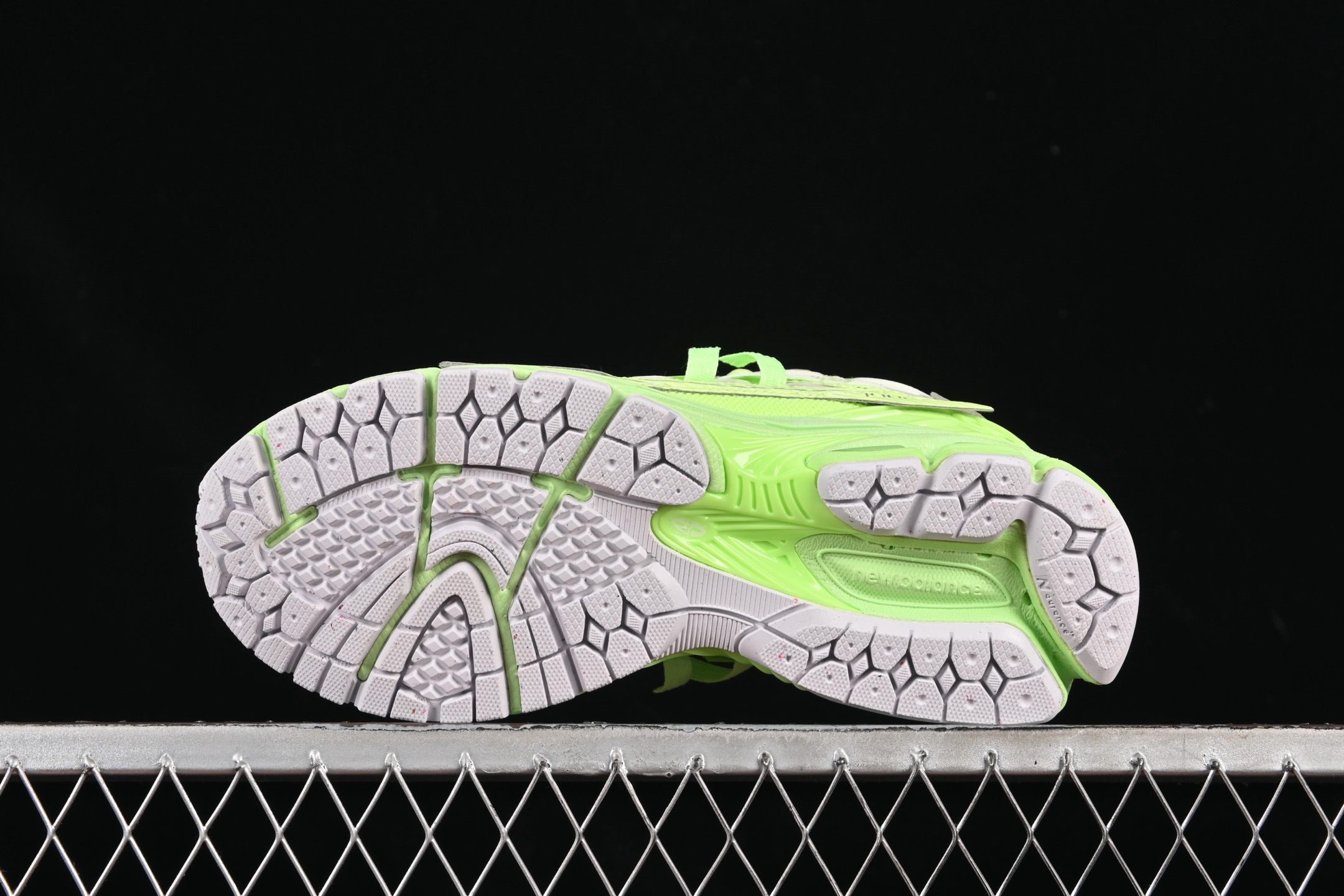 New Balance 1906A Neon Green Mint Flash U1906AF – Image 10
