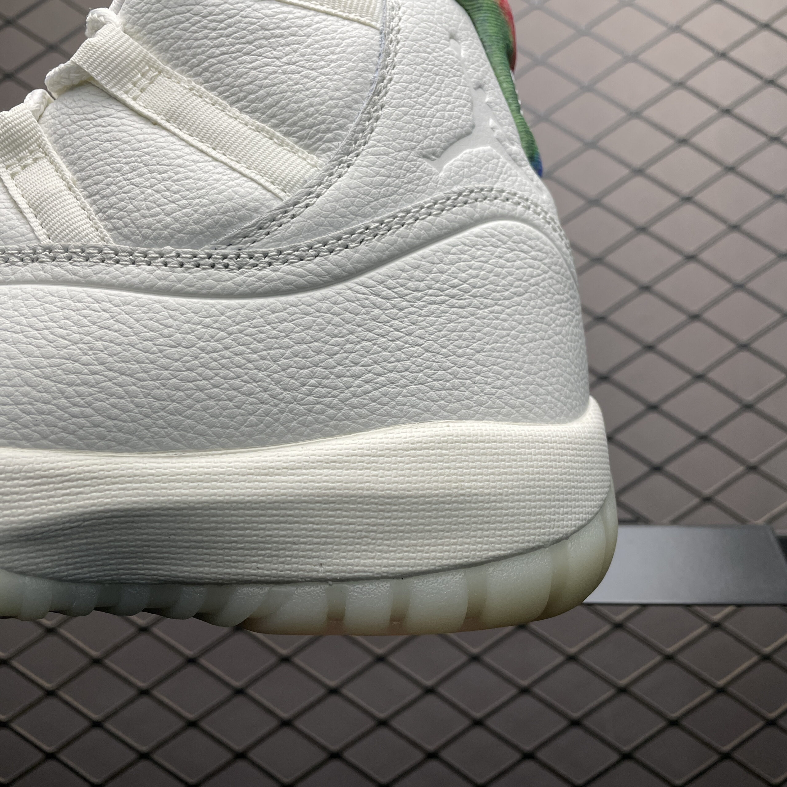 Jordan 11 Retro 285 IO8959-133 – Image 8