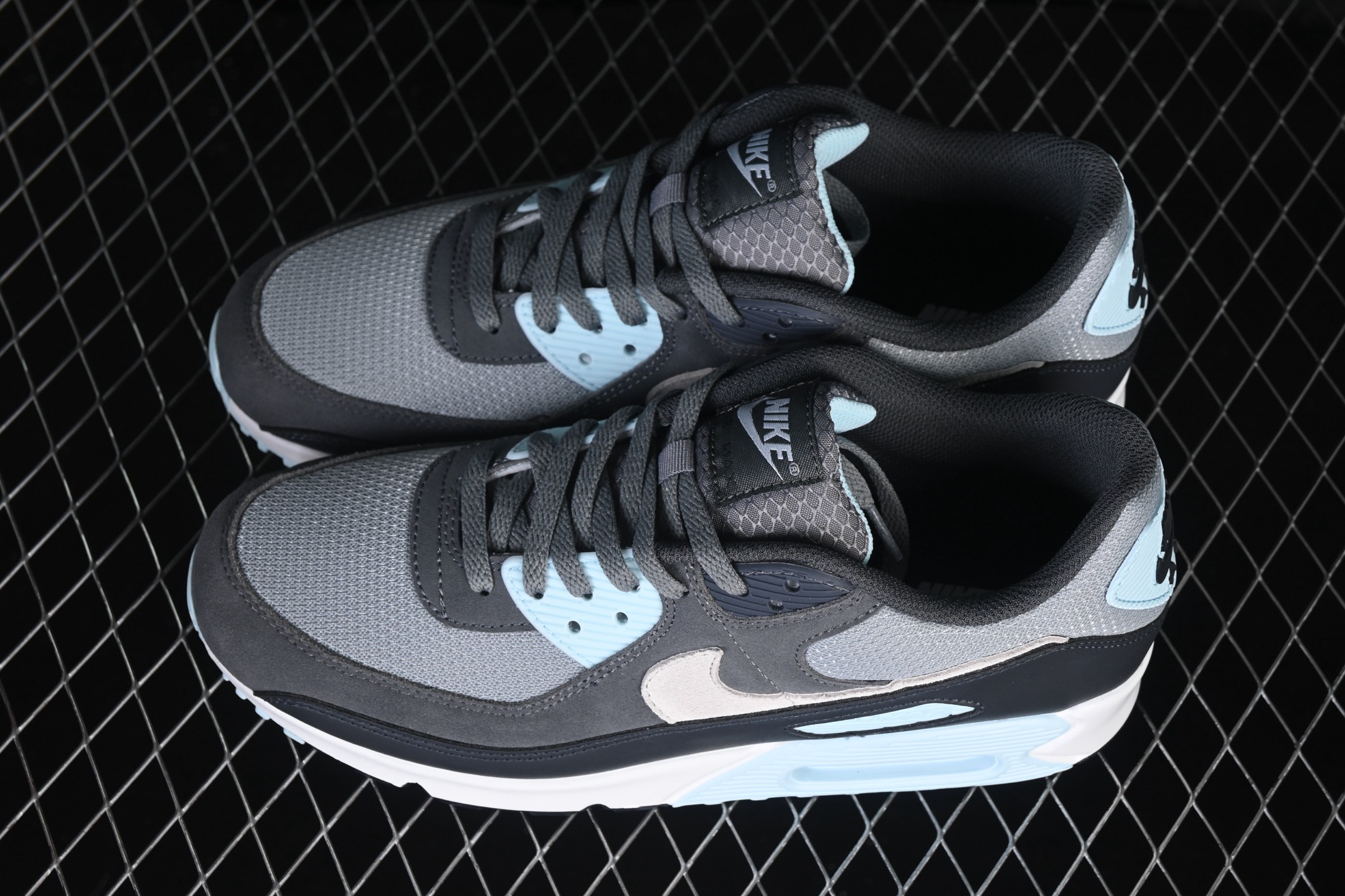 Nike Air Max 90 Light Pumice Smoke Grey – Image 5