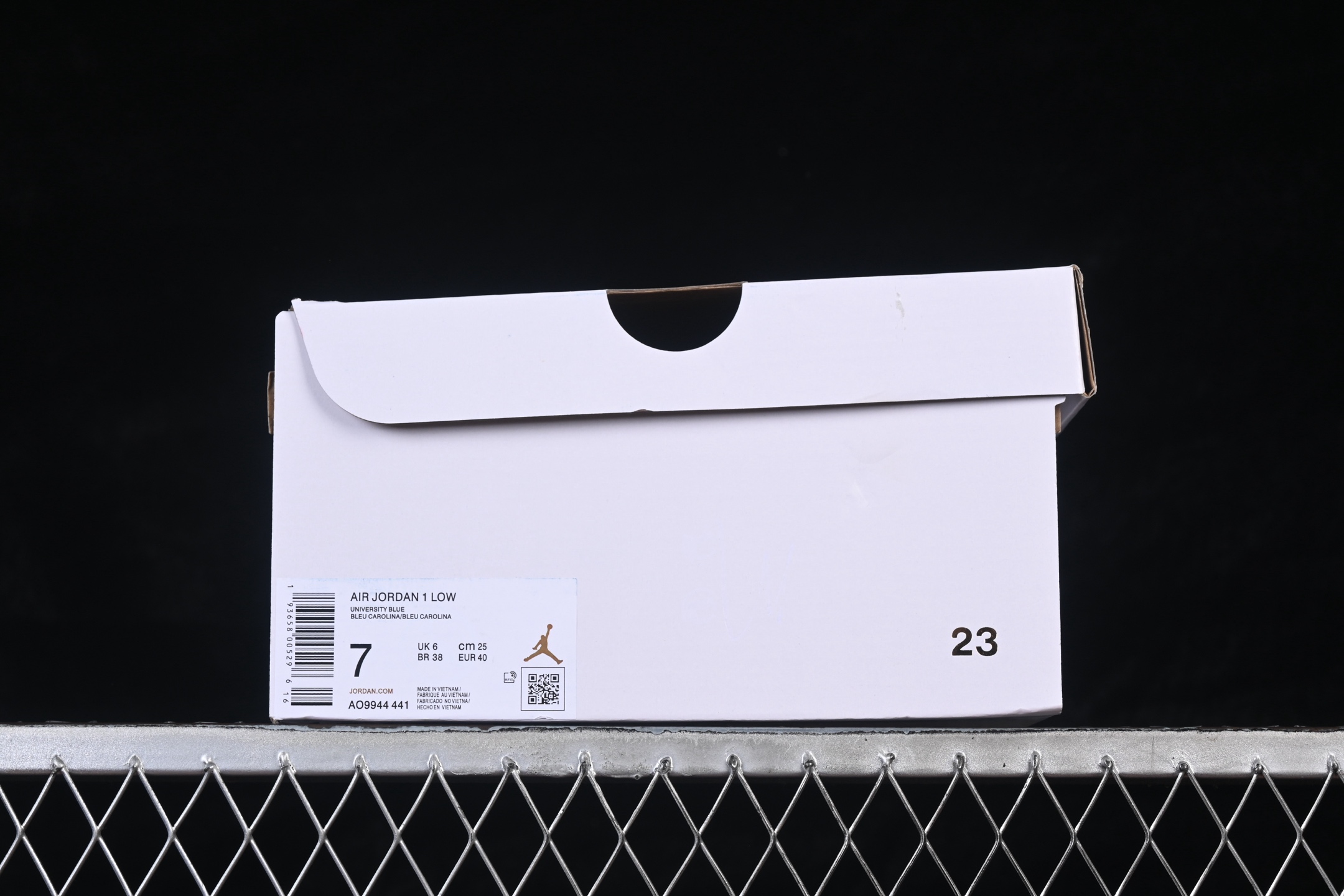 Jordan 1 Low UNC – Image 2