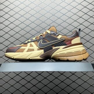 Nike V2K Run Light British Tan Sesame HQ3445-222
