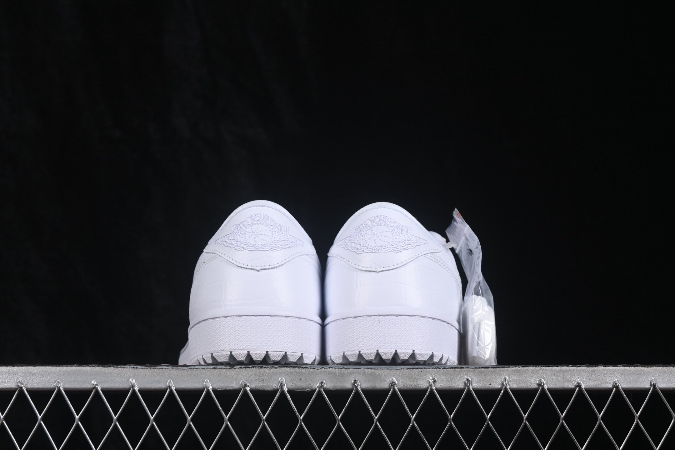 Jordan 1 Retro Low Golf White Croc DD9315-110 – Image 9