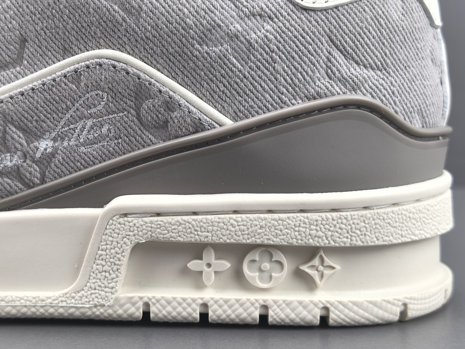 Louis Vuitton LV Trainer 1AKBCK – Image 5