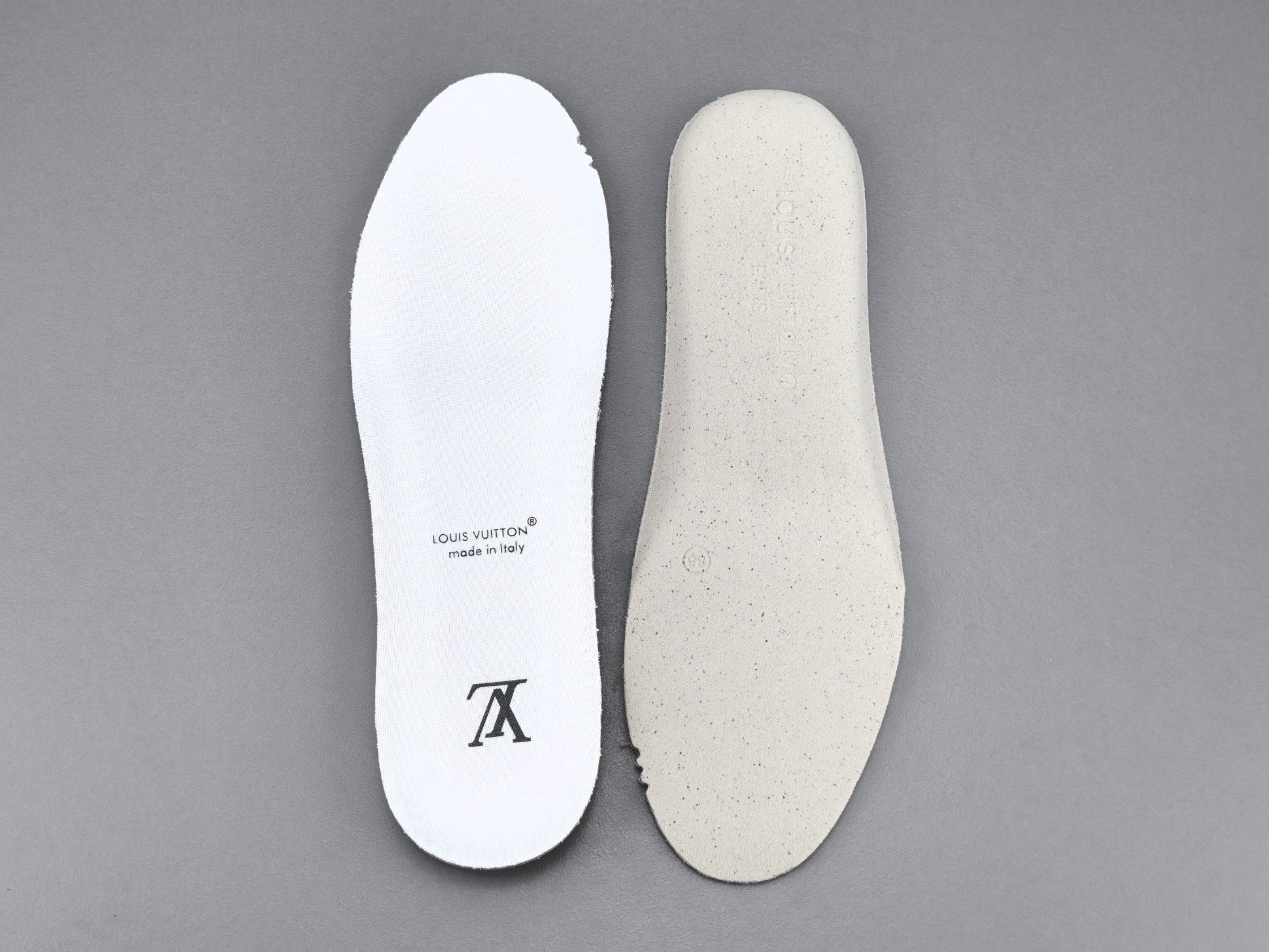Louis Vuitton LV Trainer 1AKBCK – Image 9