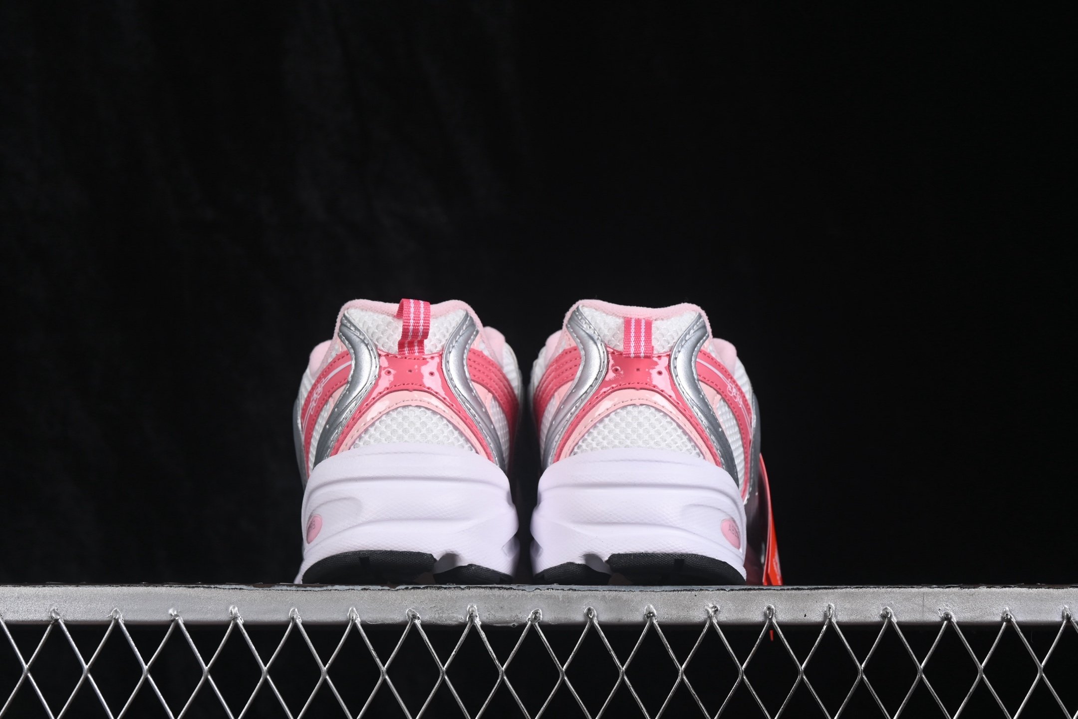New Balance 530 Silver Metalic Rosewood U53022Q – Image 2