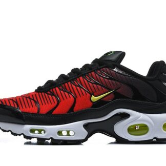 Nike Air Max Plus Light Crimson IR2000-010