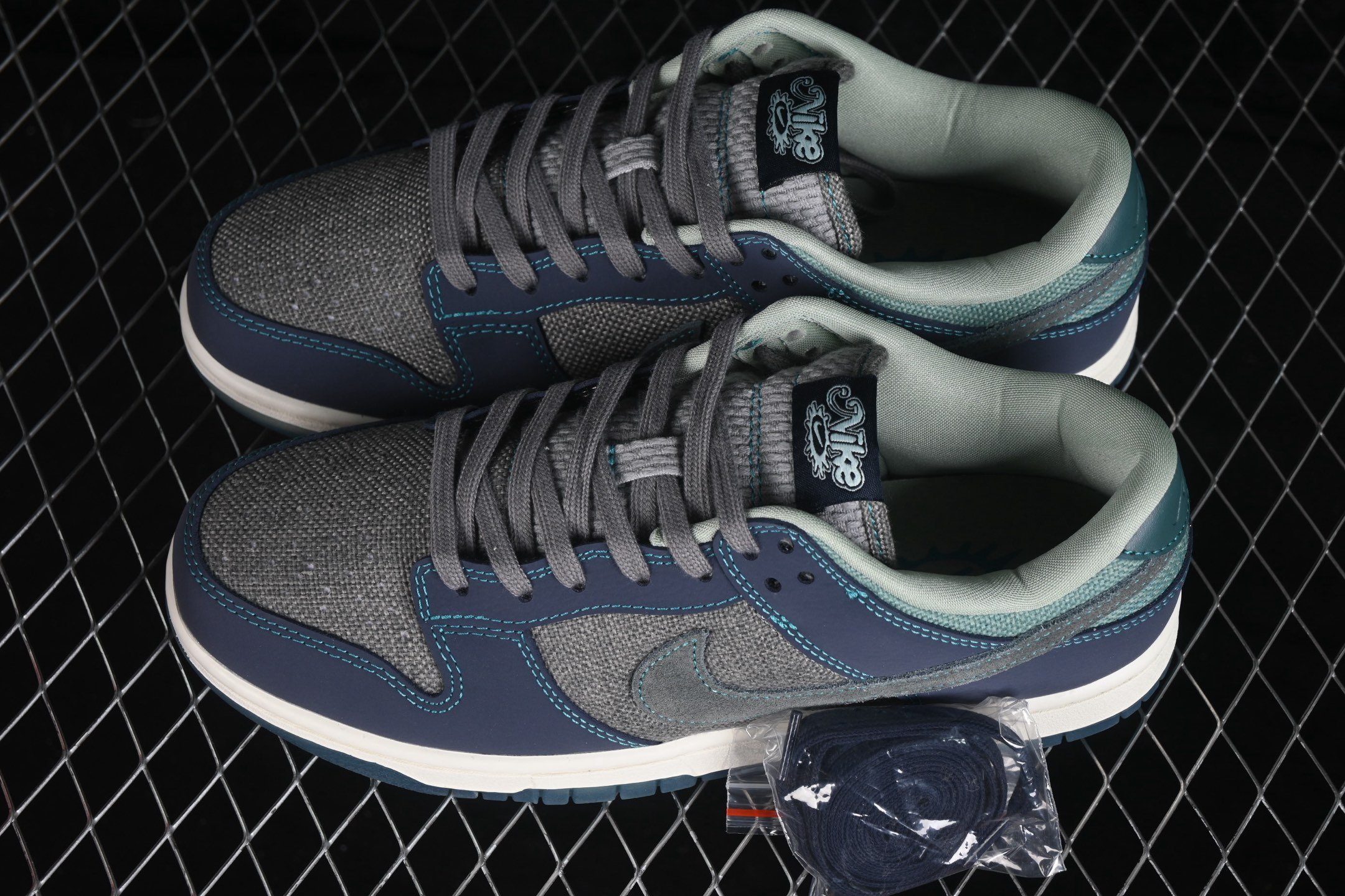 Nike Dunk Low Retro SE Dark Obsidian Mineral Slate IH1942-002 – Image 4