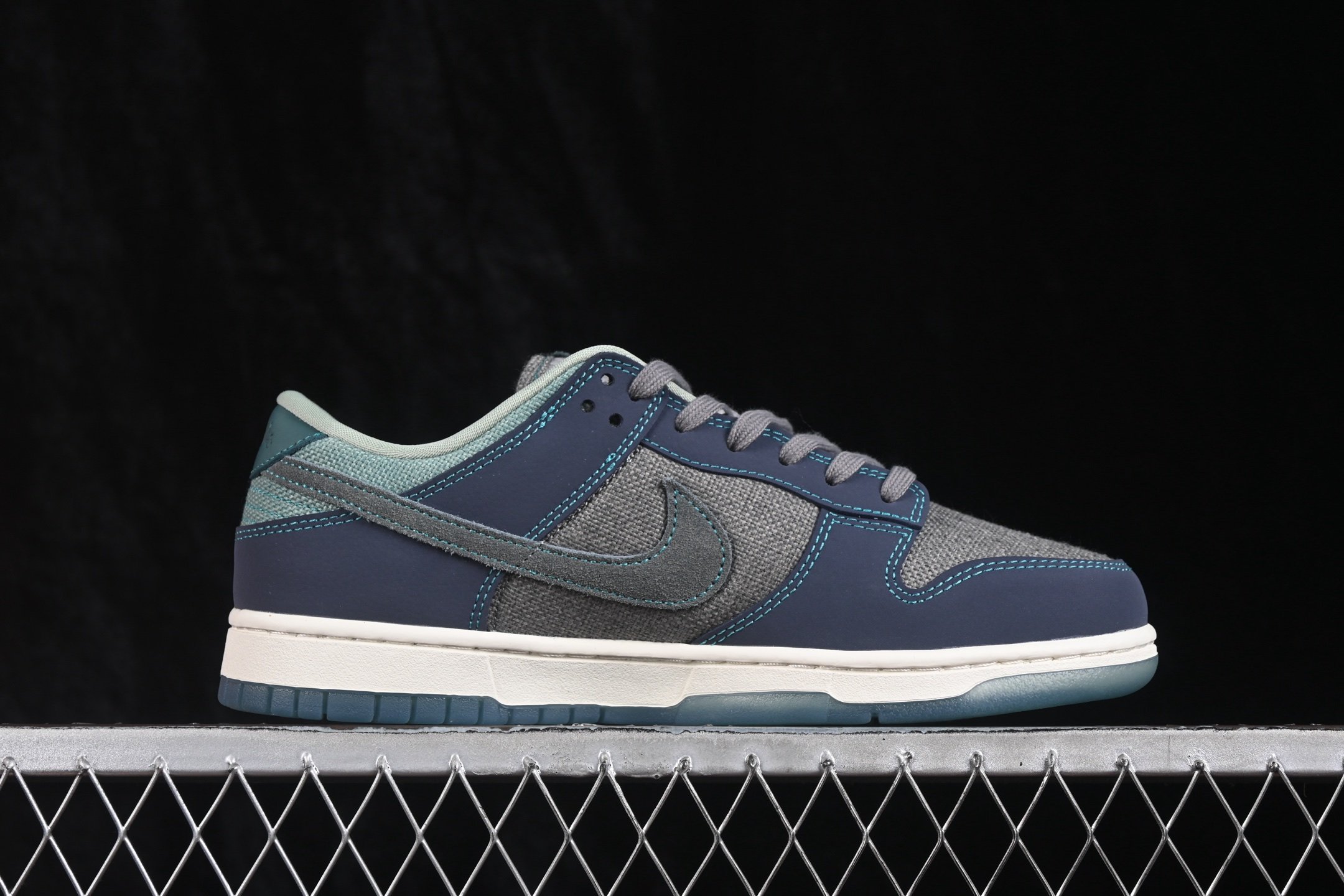 Nike Dunk Low Retro SE Dark Obsidian Mineral Slate IH1942-002 – Image 6