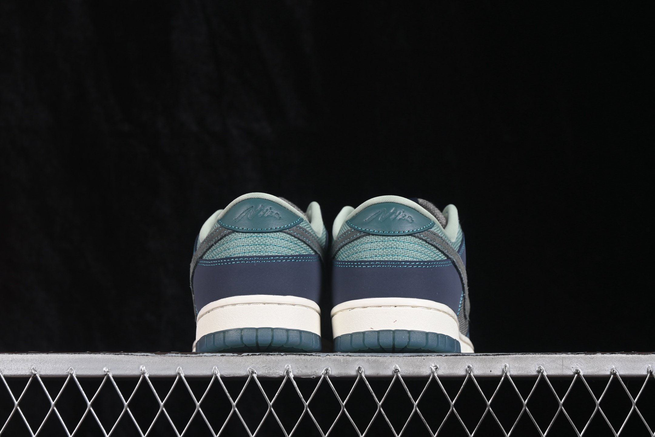 Nike Dunk Low Retro SE Dark Obsidian Mineral Slate IH1942-002 – Image 7
