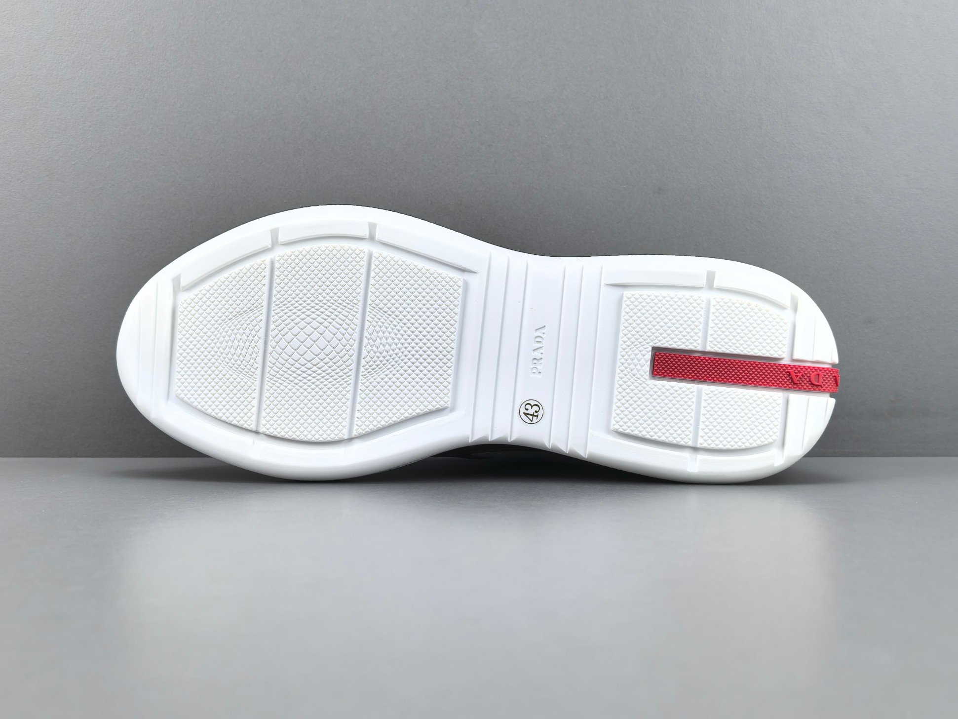 Prada America’s Cup 4E3400FG000ASZ – Image 7