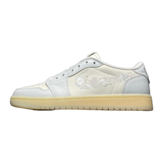 Jordan 1 Retro Low OG Rabbit Floral Swoosh IF4391-100