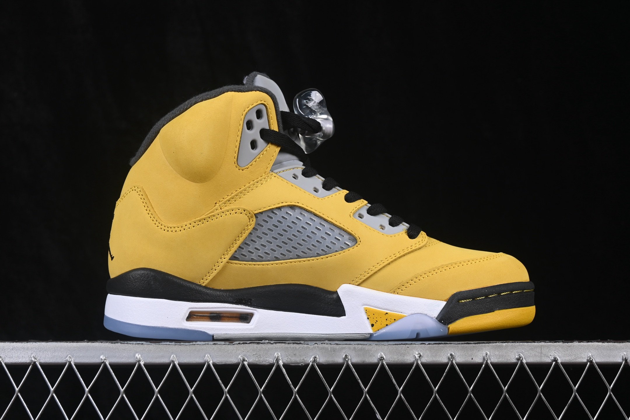 Jordan 5 Retro Tokyo T23 (2025) IO3372-700 – Image 3
