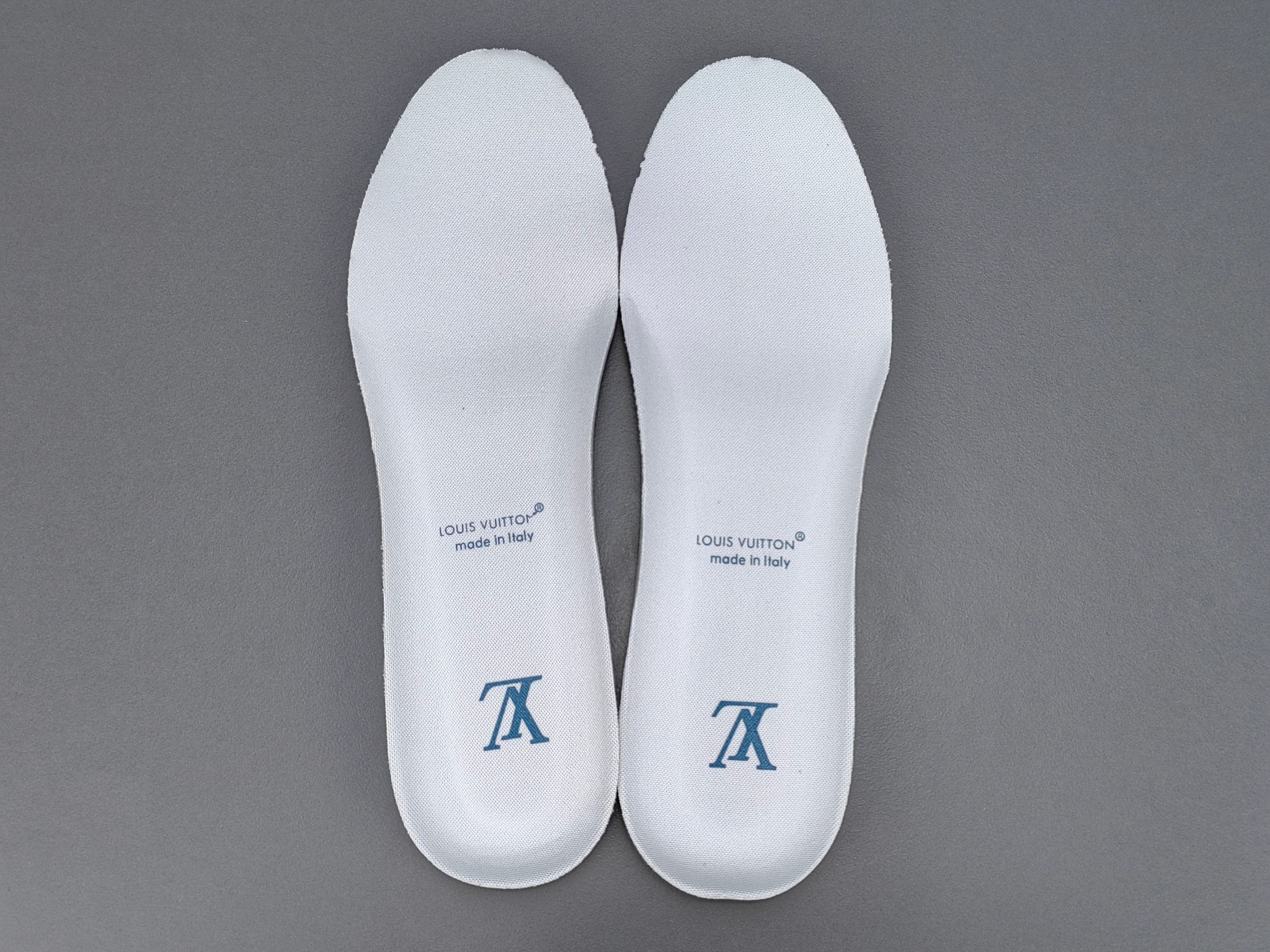 Louis Vuitton Skate Marine 1AARRS – Image 16