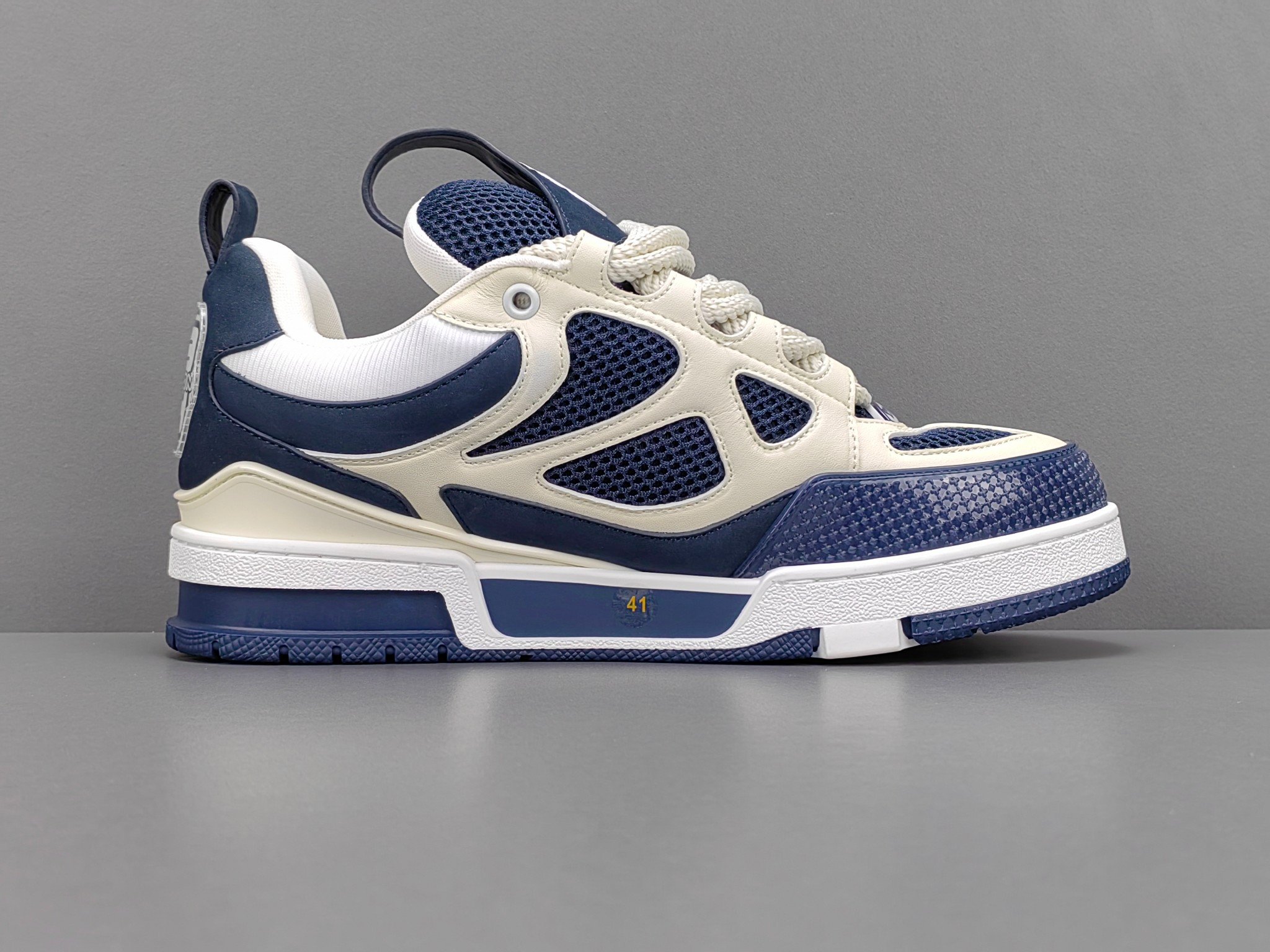 Louis Vuitton Skate Marine 1AARRS – Image 2