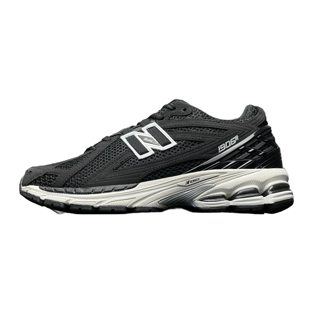 New Balance 1906R Jet Black/ White M1906RFB
