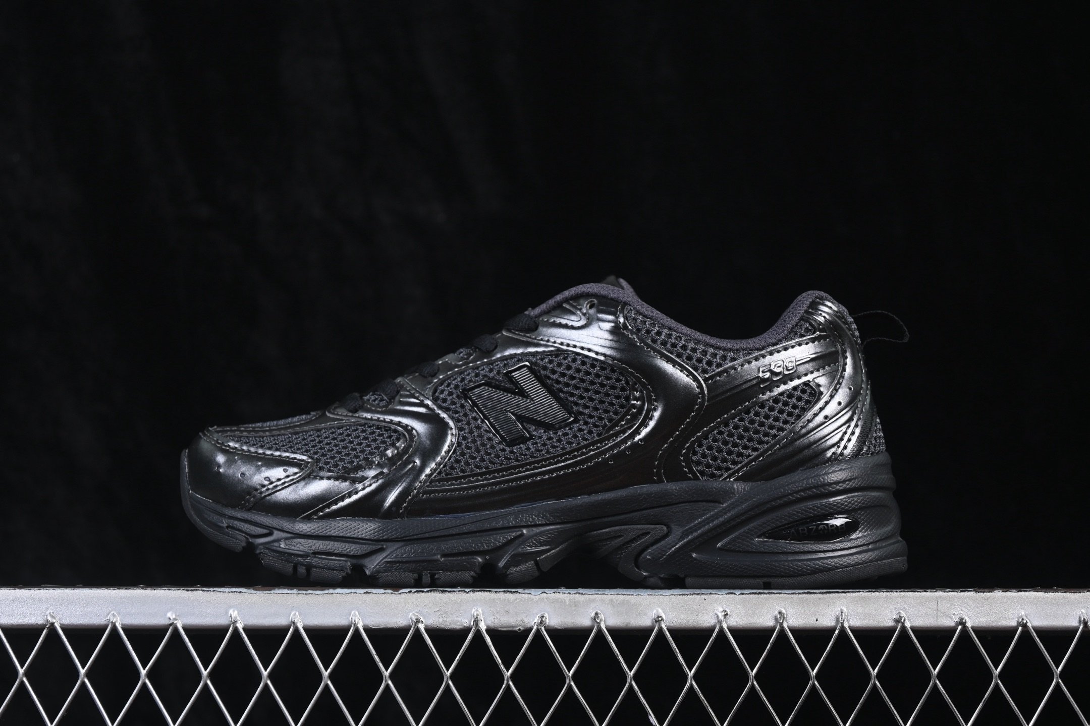 New Balance 530 Black Dark Grey MR530PB