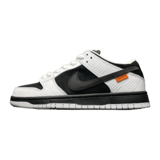 Nike SB Dunk Low TIGHTBOOTH FD2629-100