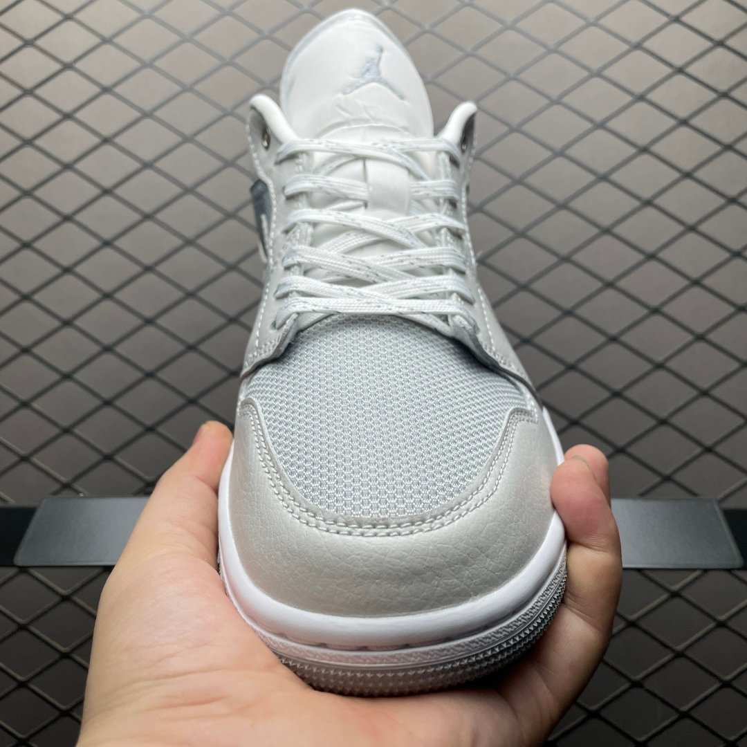 Jordan 1 Low SE Soft Pearl Light Smoke Grey IO2049-100 – Image 10