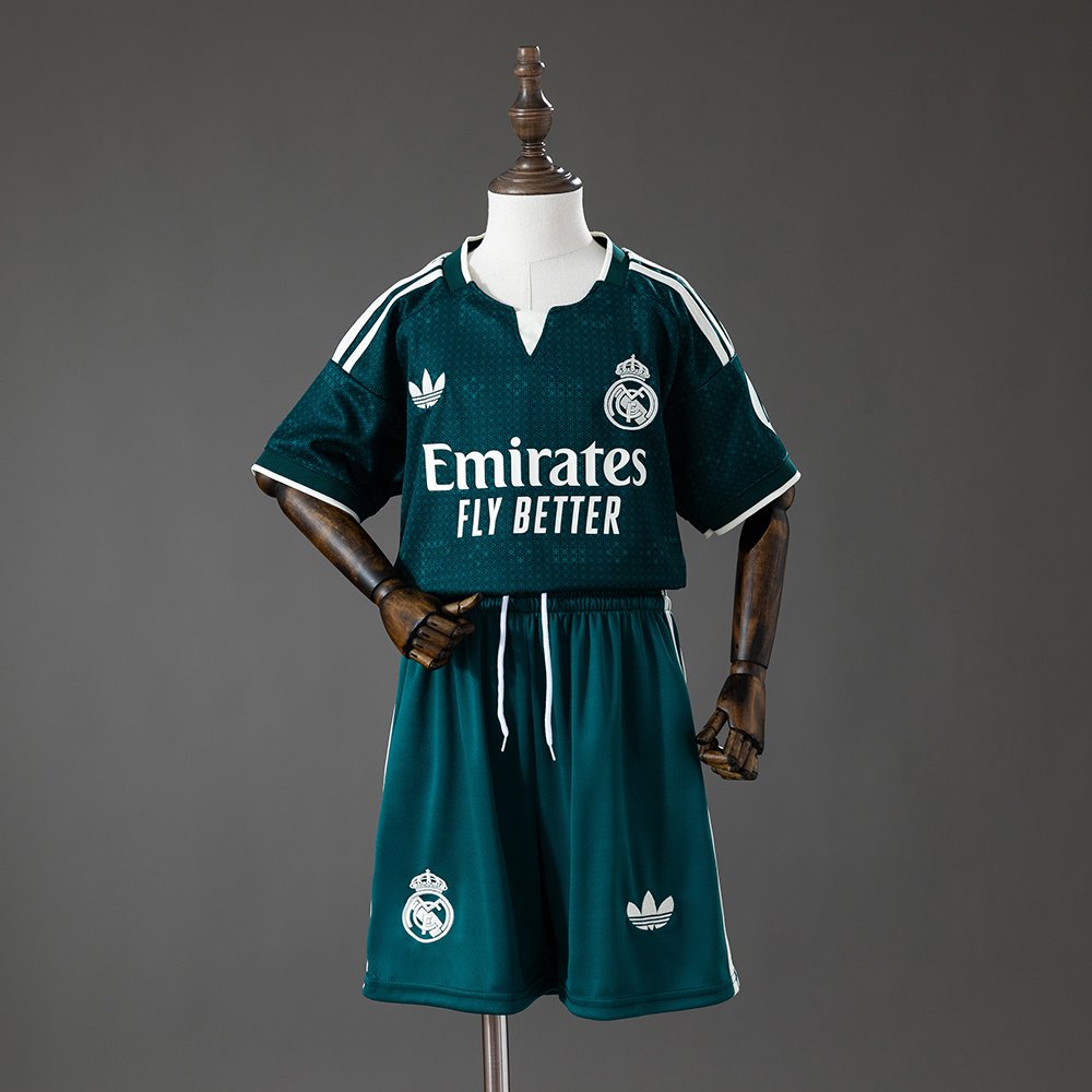 Maillot enfant Real Madrid Extérieur 26-27 KC3991 – Image 2
