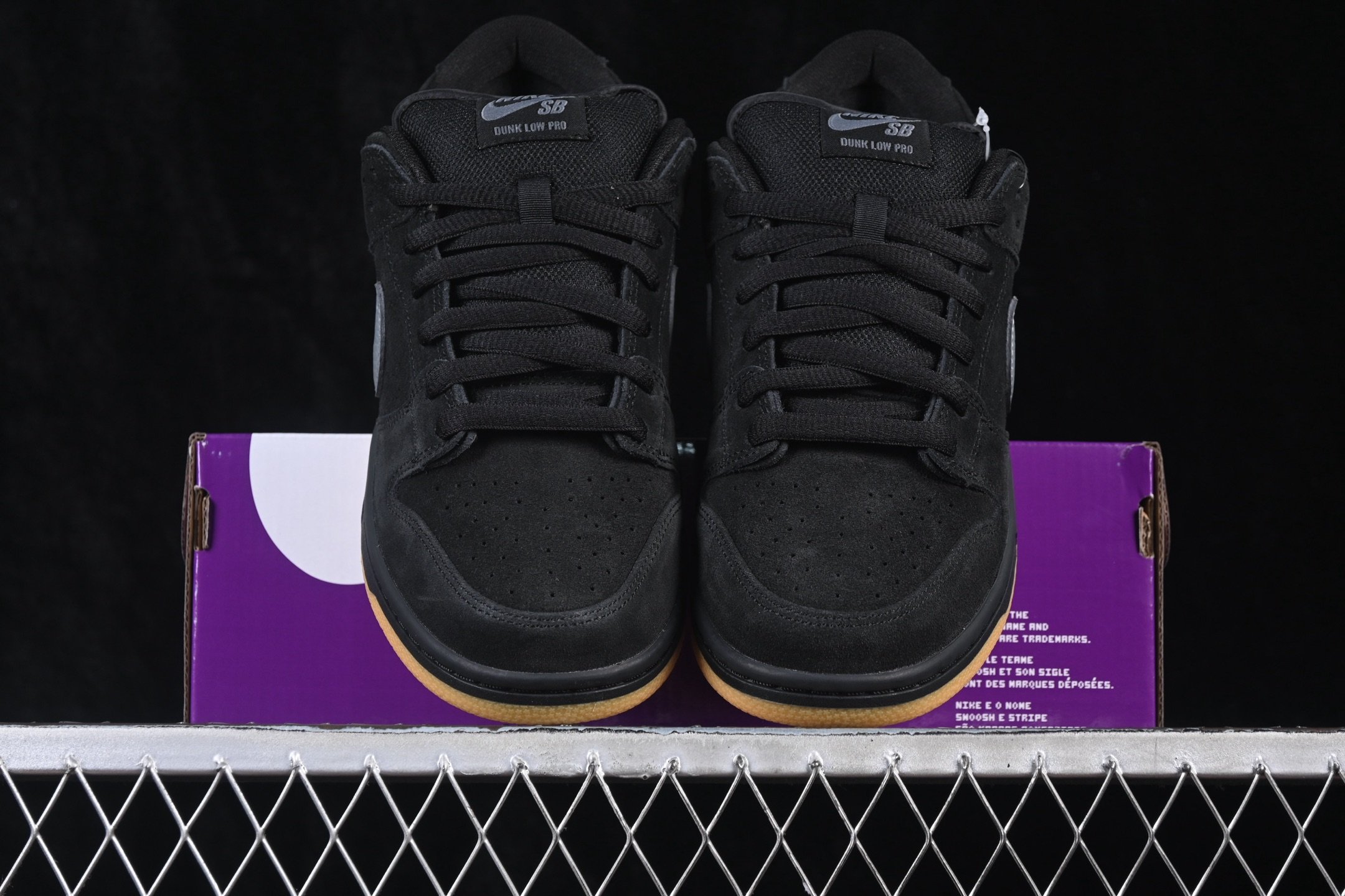 Nike Dunk Low Pro SB 'Fog' BQ6817-010 – Image 5