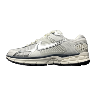 Nike Zoom Vomero 5 Photon Dust Metallic Silver FD0884-025