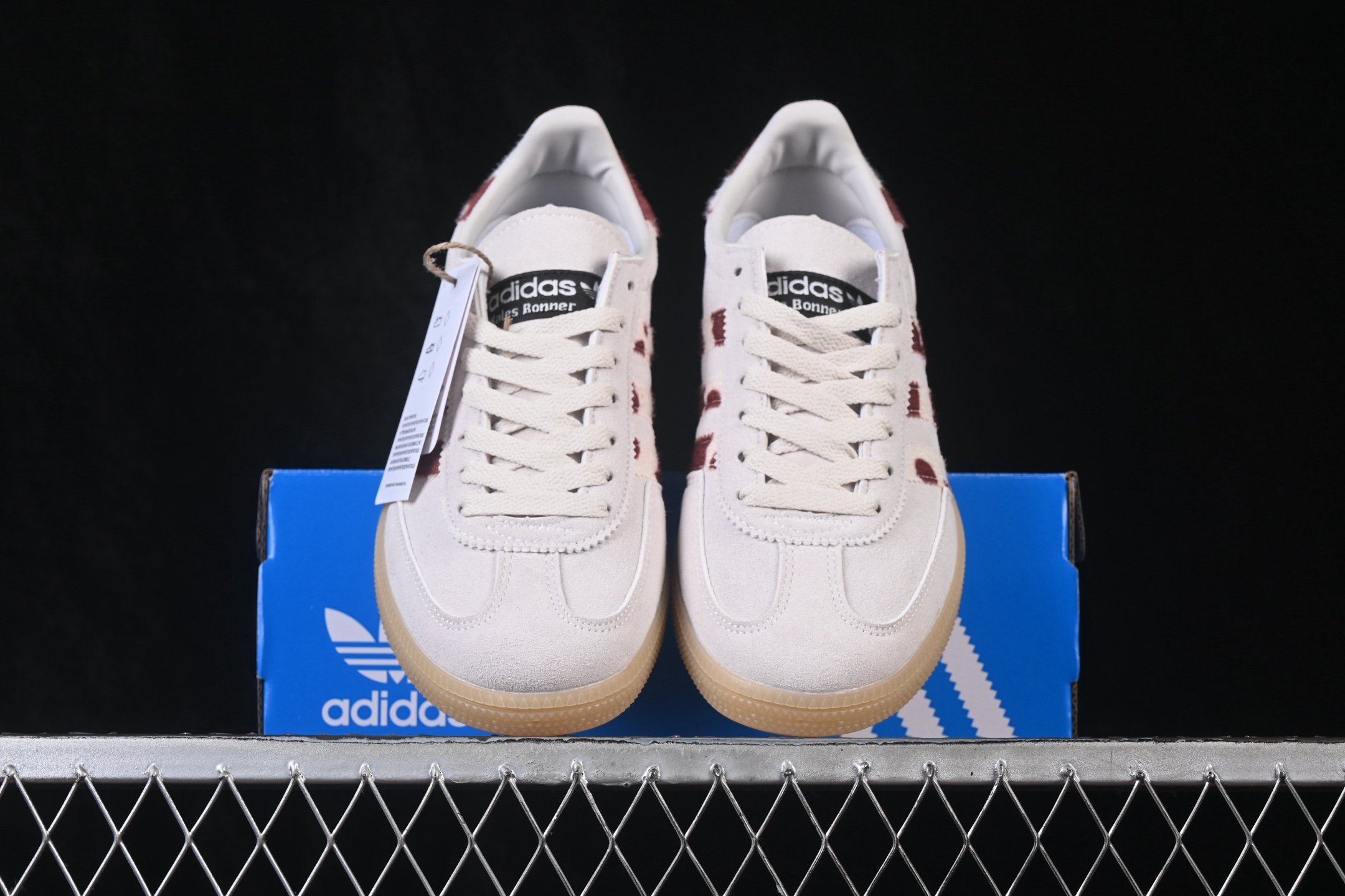 adidas Handball Spezial Wonder White Cow Stripes KI0102 – Image 5