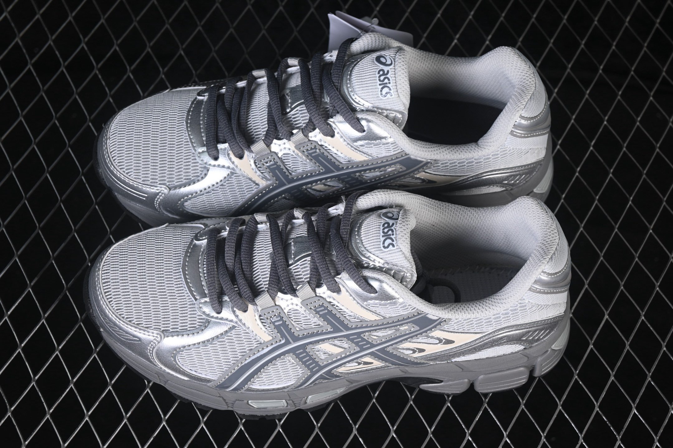 ASICS Gel Stratus MC 'Concrete Carbon' 1203B219-020 – Image 6