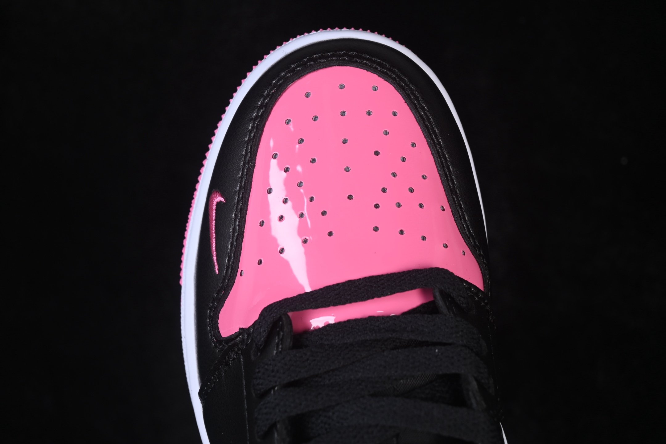 Jordan 1 Low SE Black Pinksicle Patent IV2446-684 – Image 8
