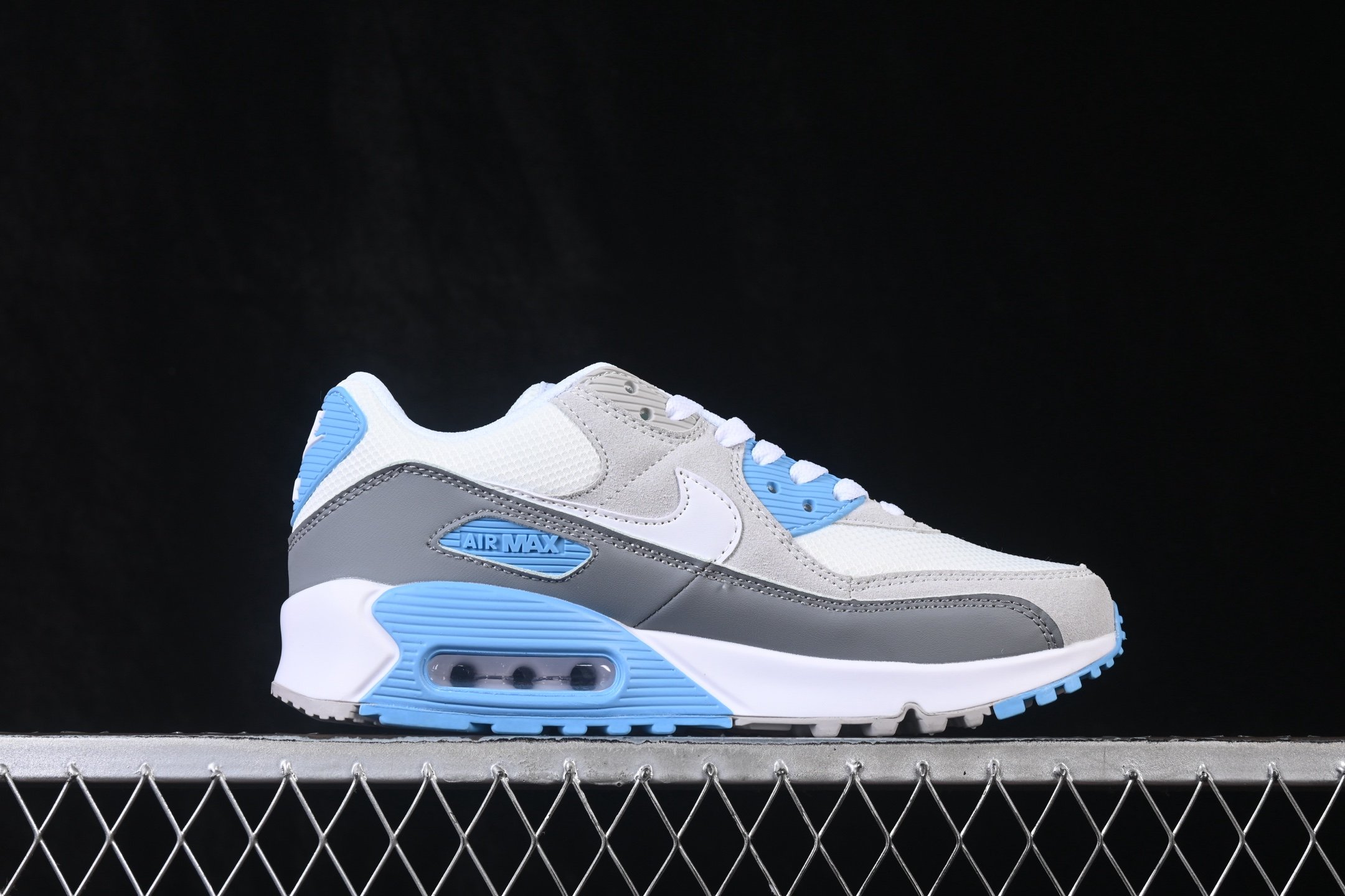 Nike Air Max 90 'Light Smoke Grey' IX0354-100 – Image 3
